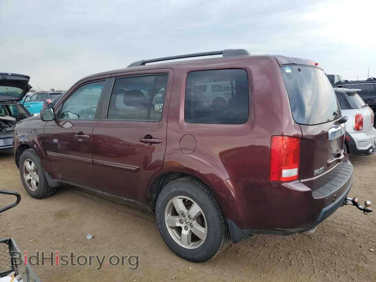 2011 HONDA PILOT - VIN: 5FNYF4H57BB080085 - Фото 2