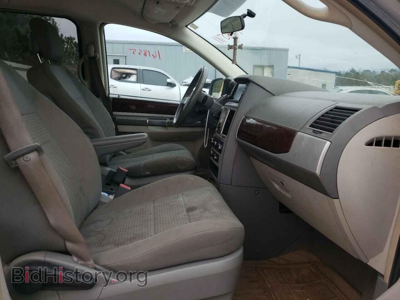 2010 CHRYSLER MINIVAN - VIN: 2A4RR5D11AR491337 - Фото 5