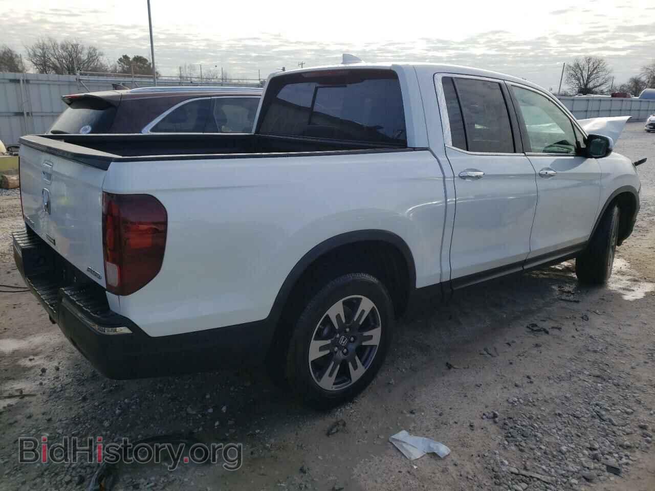 2017 HONDA RIDGELINE - VIN: 5FPYK3F71HB008275 - Фото 3
