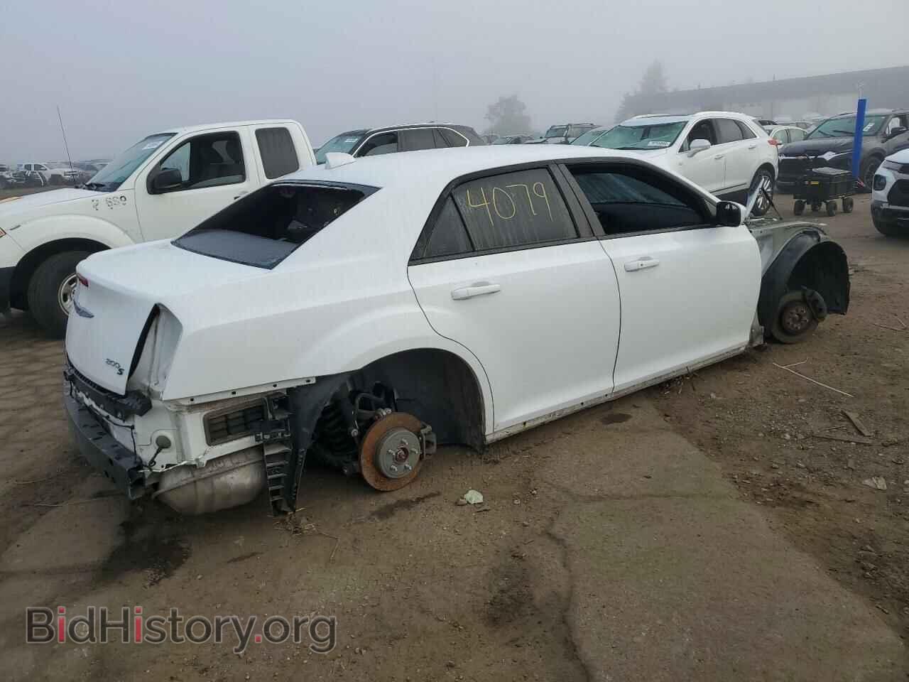 2016 CHRYSLER 300 - VIN: 2C3CCAGG8GH314079 - Фото 3