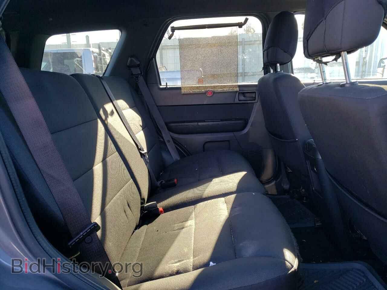 2011 FORD ESCAPE - VIN: 1FMCU9DG3BKB09004 - Фото 6