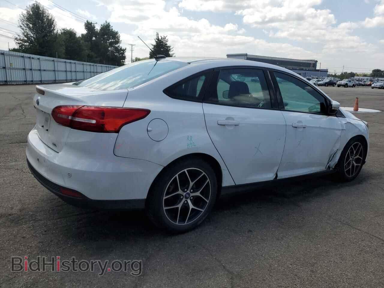 2018 FORD FOCUS - VIN: 1FADP3H24JL326961 - Фото 3