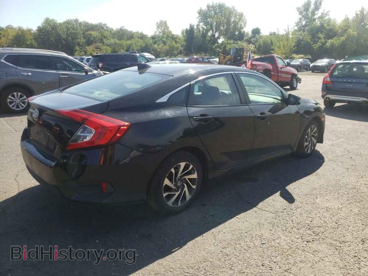 2017 HONDA CIVIC - VIN: 19XFC2F72HE229381 - Фото 3