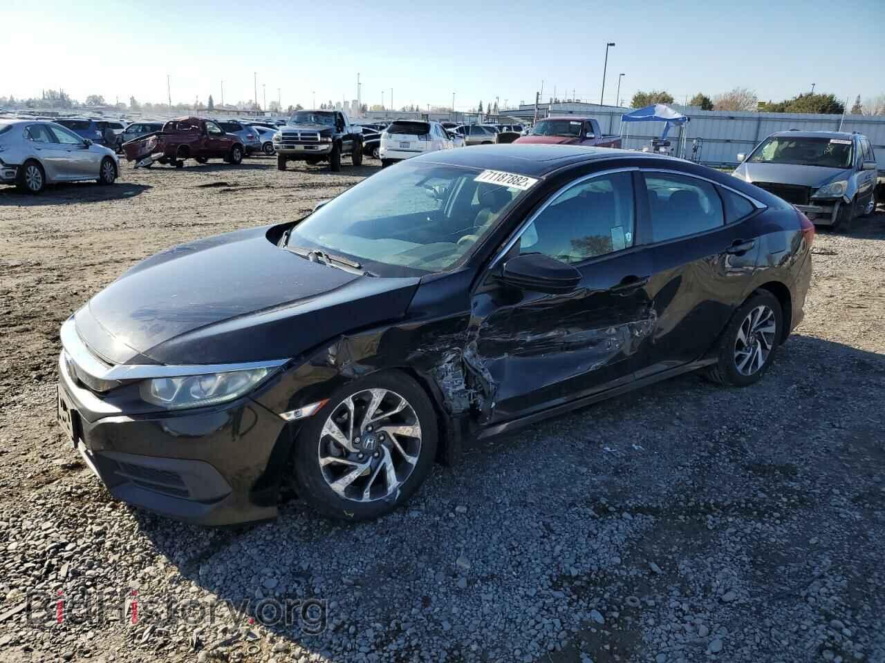 Фотография 19XFC2F74GE216663 - HONDA CIVIC 2016