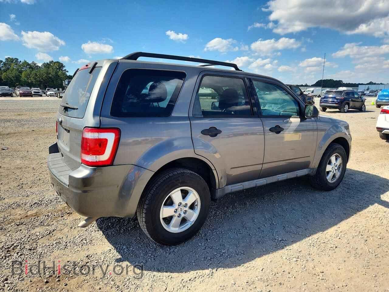 2011 FORD ESCAPE - VIN: 1FMCU0C72BKA36723 - Фото 3