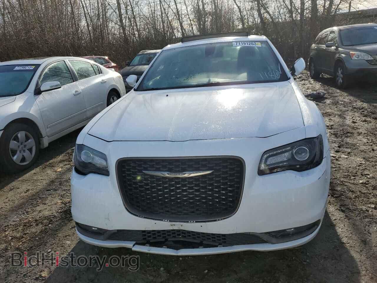 2017 CHRYSLER 300 - VIN: 2C3CCABG5HH631486 - Фото 5