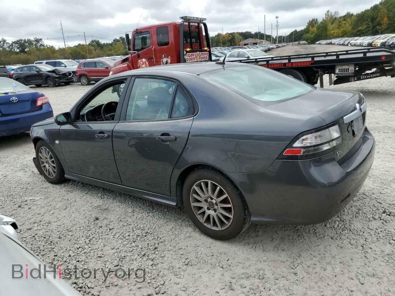 2011 SAAB 9 3 - VIN: YS3FA4CY2B1301097 - Photo 2