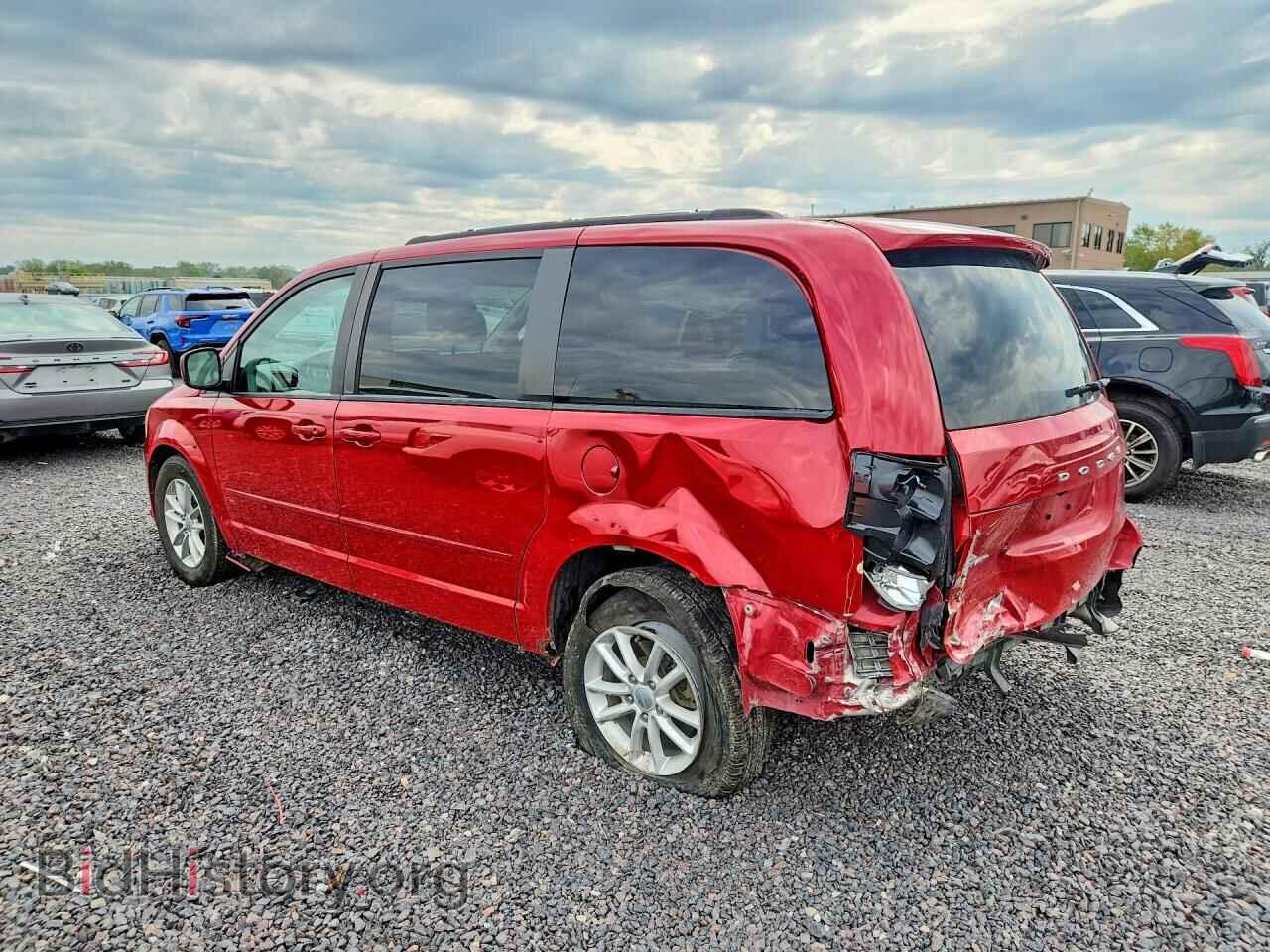 2013 DODGE CARAVAN - VIN: 2C4RDGCG8DR515188 - Фото 2