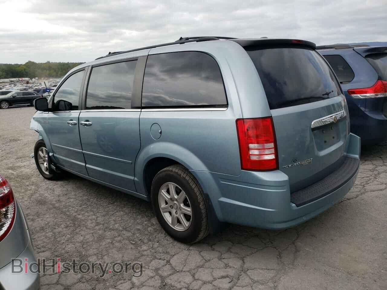 2008 CHRYSLER MINIVAN - VIN: 2A8HR54P18R817582 - Фото 2