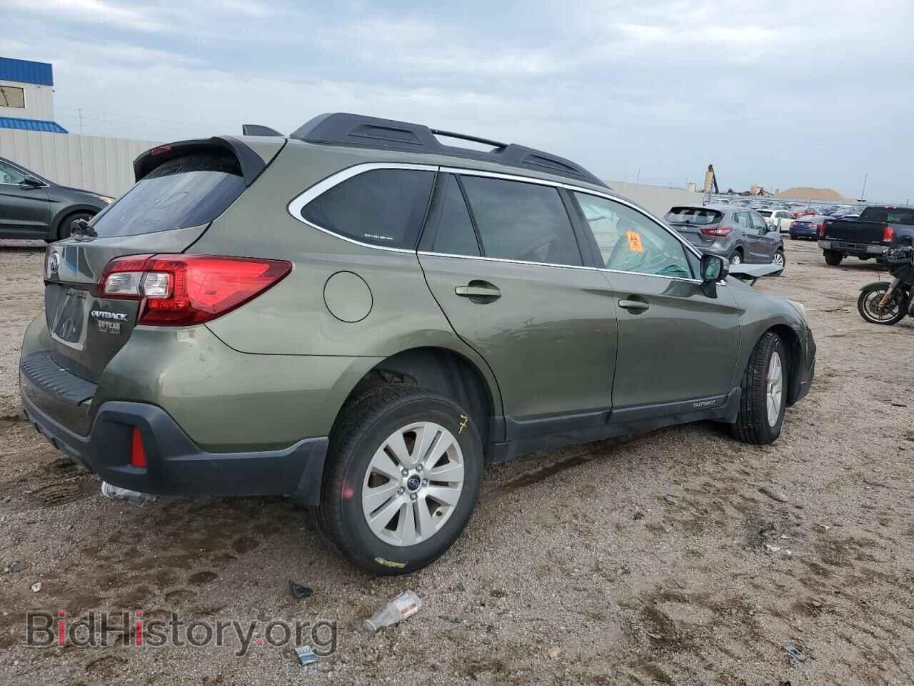 2018 SUBARU OUTBACK - VIN: 4S4BSAFC4J3356604 - Фото 3