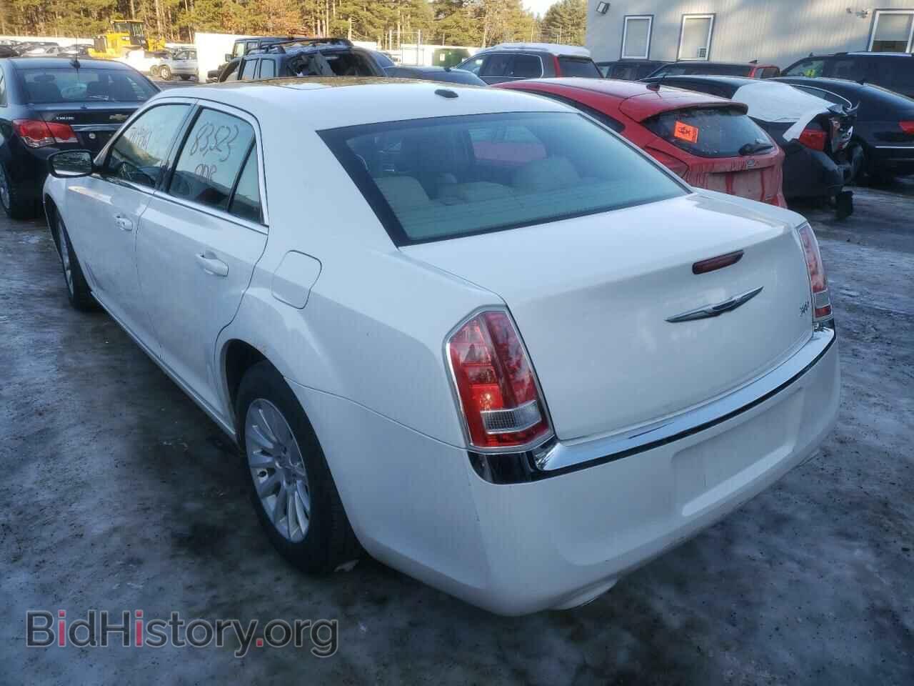 2013 CHRYSLER 300 - VIN: 2C3CCAAG2DH520549 - Фото 3