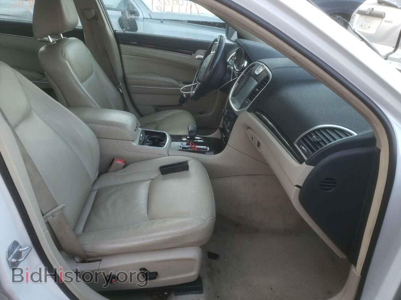 2013 CHRYSLER 300 - VIN: 2C3CCAAG2DH520549 - Фото 5