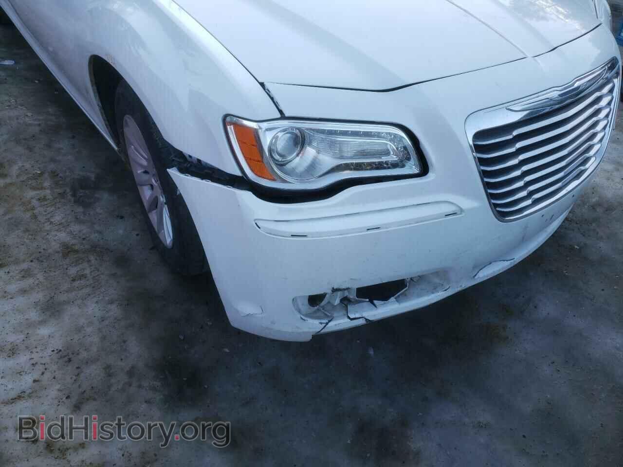 2013 CHRYSLER 300 - VIN: 2C3CCAAG2DH520549 - Фото 9