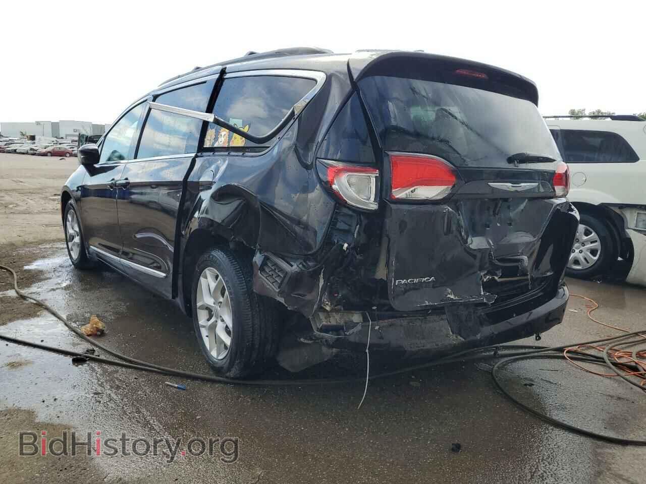 2017 CHRYSLER PACIFICA - VIN: 2C4RC1BG2HR635611 - Photo 2