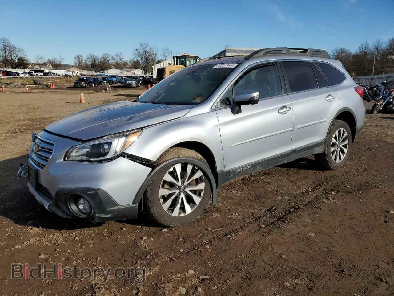 Фотография 4S4BSANC2F3352026 - SUBARU OUTBACK 2015