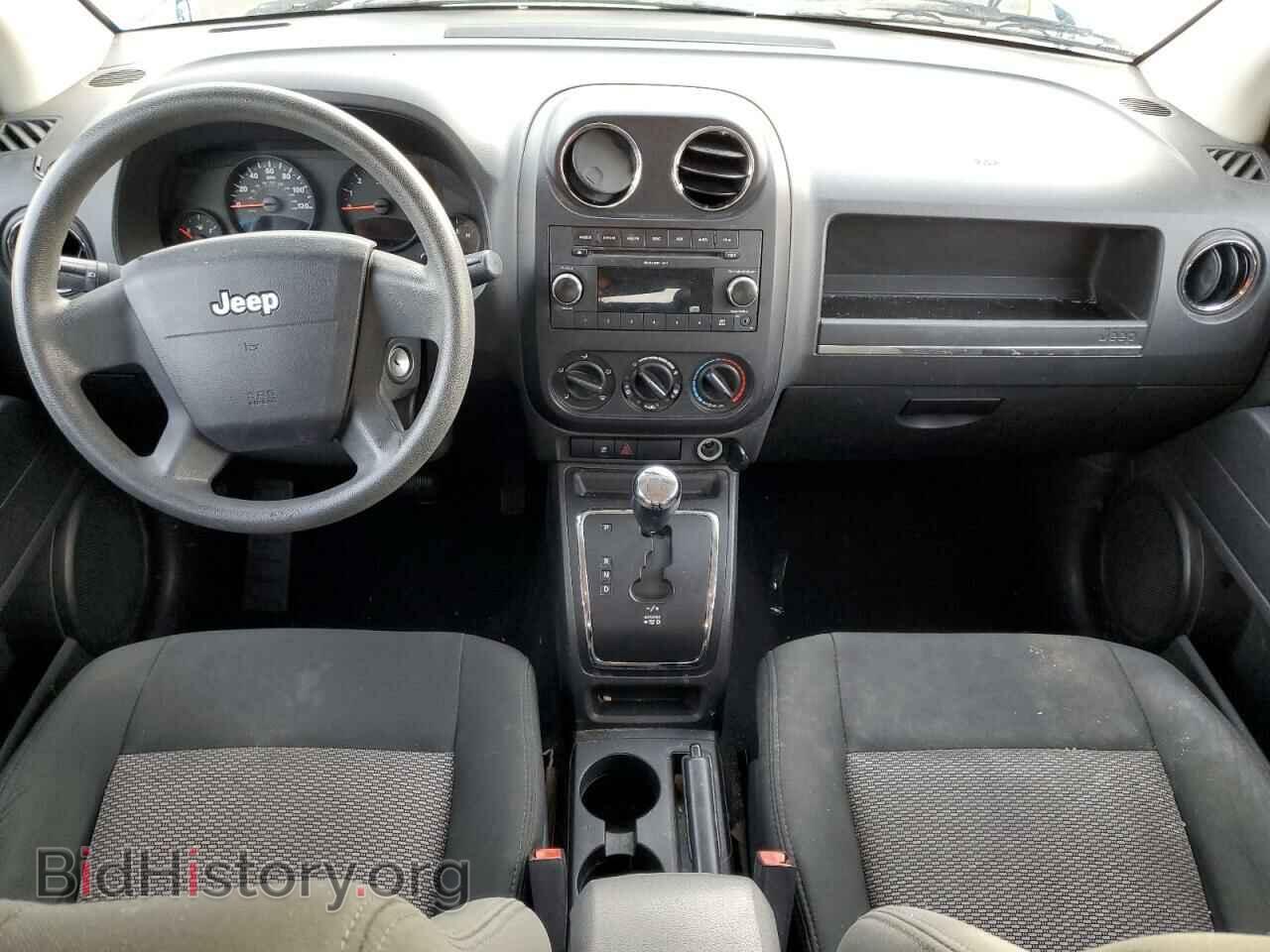 2009 JEEP COMPASS - VIN: 1J4FT47B49D134428 - Photo 8