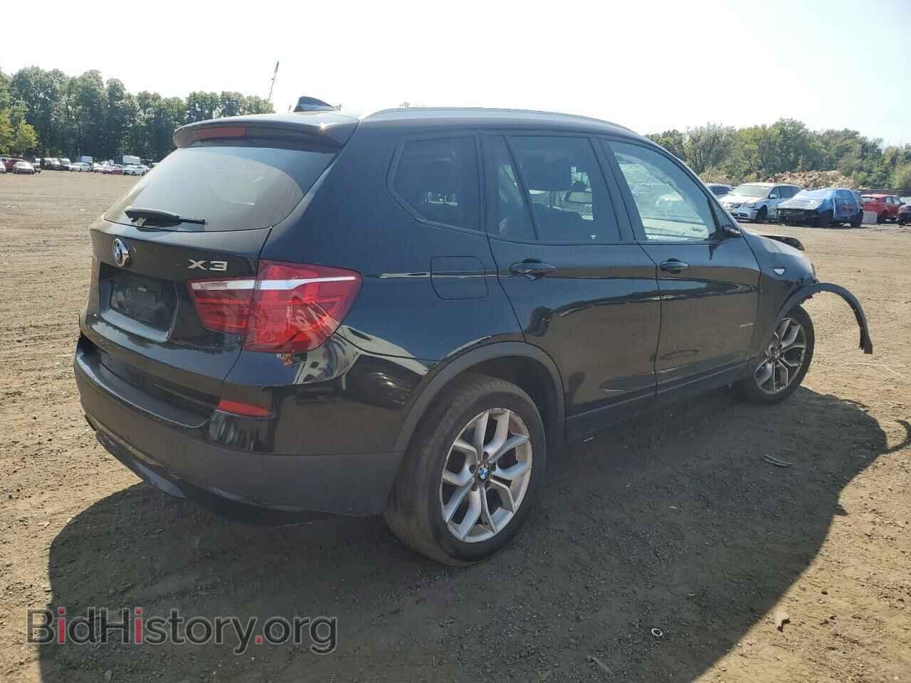 2011 BMW X3 - VIN: 5UXWX7C53BL734587 - Фото 3