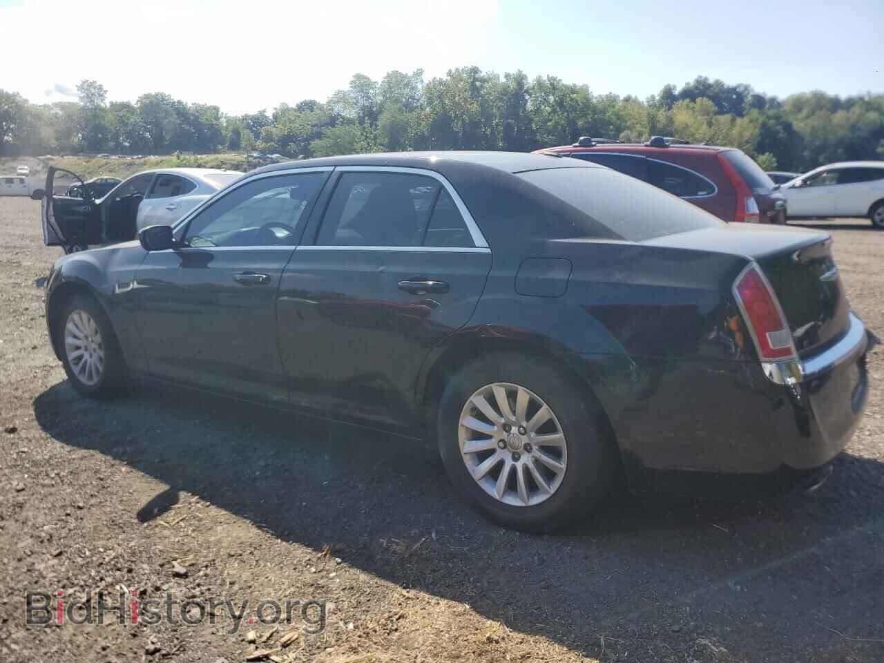 2013 CHRYSLER 300 - VIN: 2C3CCAAG0DH553274 - Фото 2