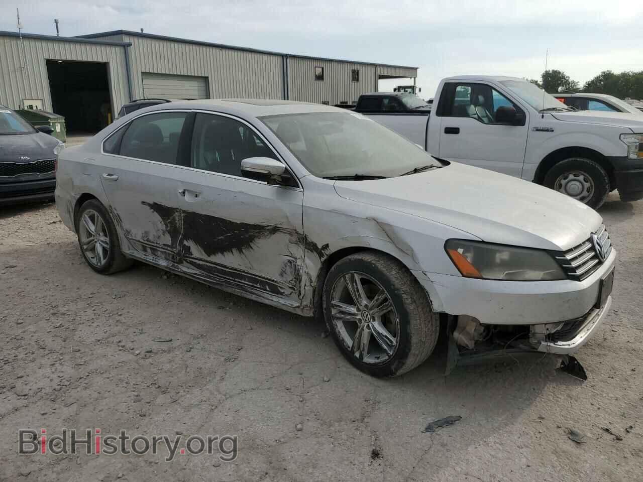 2015 VOLKSWAGEN PASSAT - VIN: 1VWCV7A36FC063124 - Фото 4