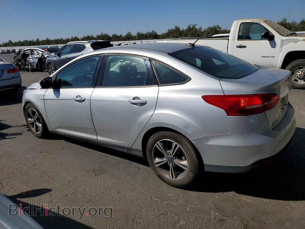 2018 FORD FOCUS - VIN: 1FADP3FE0JL331510 - Photo 2
