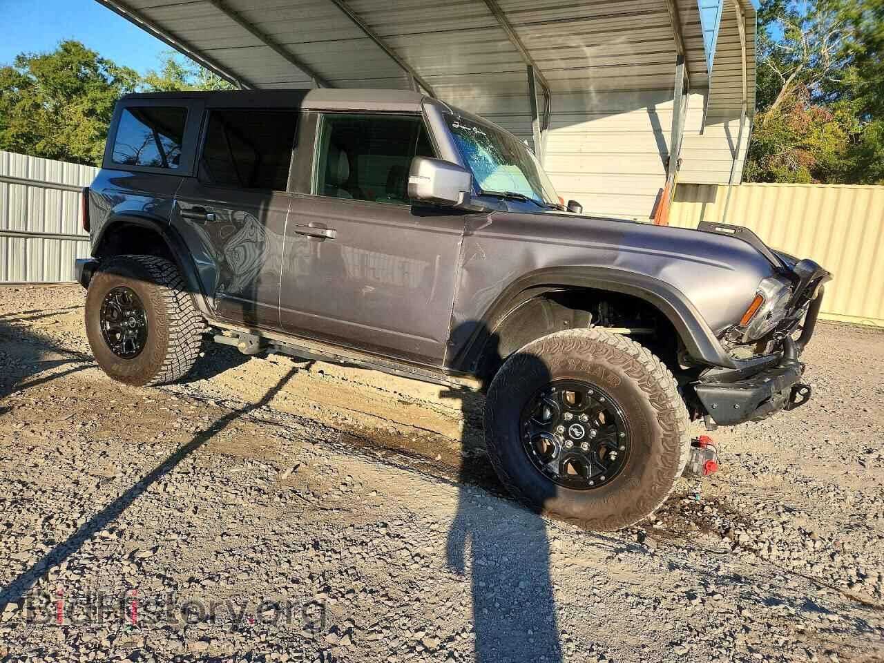 2023 FORD BRONCO - VIN: 1FMEE5DP6PLB98843 - Photo 4