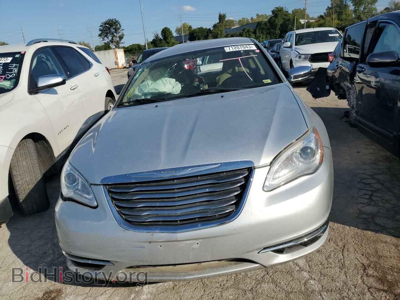 2011 CHRYSLER 200 - VIN: 1C3BC2FB8BN613790 - Фото 5