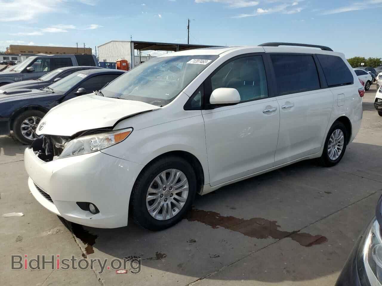 Фотография 5TDYZ3DC6HS851288 - TOYOTA All Models 2017