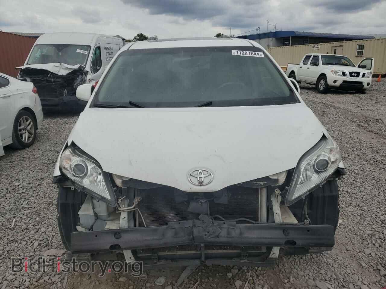 2011 TOYOTA All Models - VIN: 5TDYK3DC4BS162331 - Фото 5