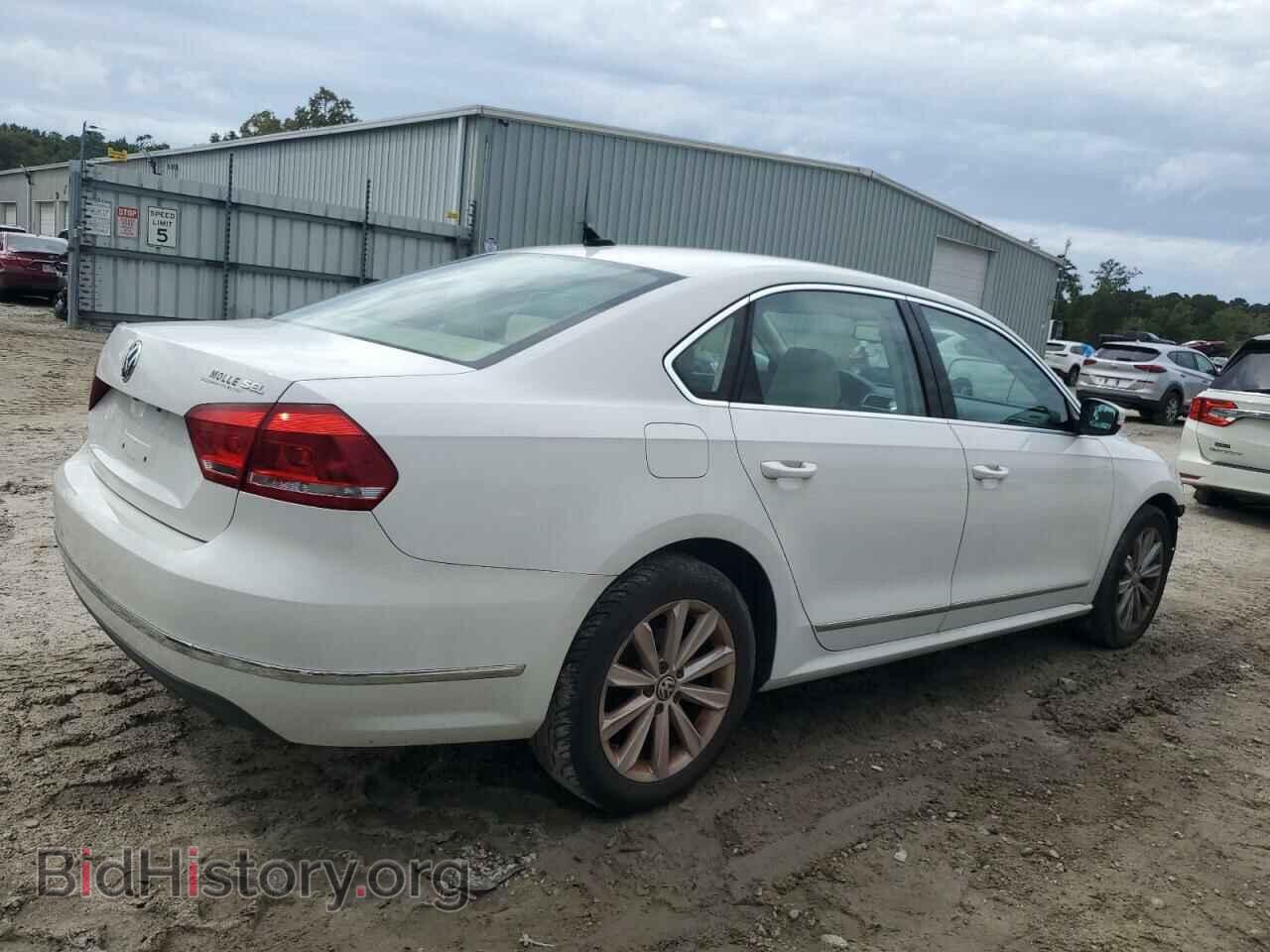 2013 VOLKSWAGEN PASSAT - VIN: 1VWCH7A3XDC015985 - Фото 3