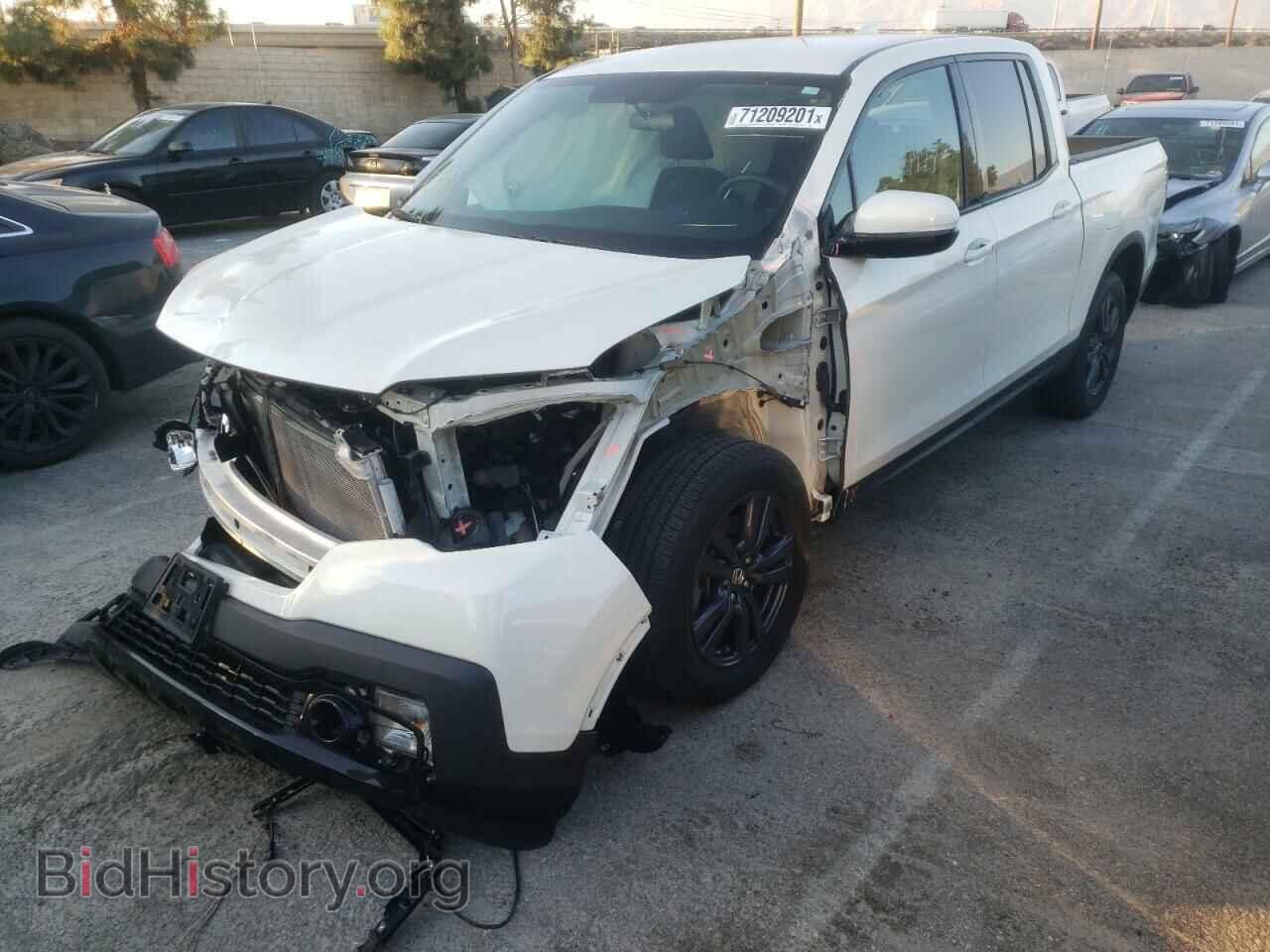 2019 HONDA RIDGELINE - VIN: 5FPYK2F13KB001082 - Фото 2