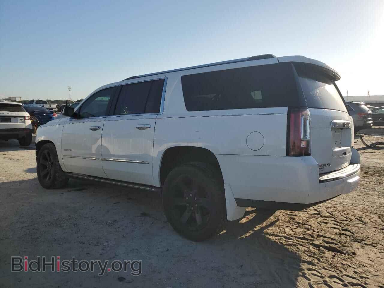 2017 GMC YUKON - VIN: 1GKS2HKJ0HR382307 - Фото 2