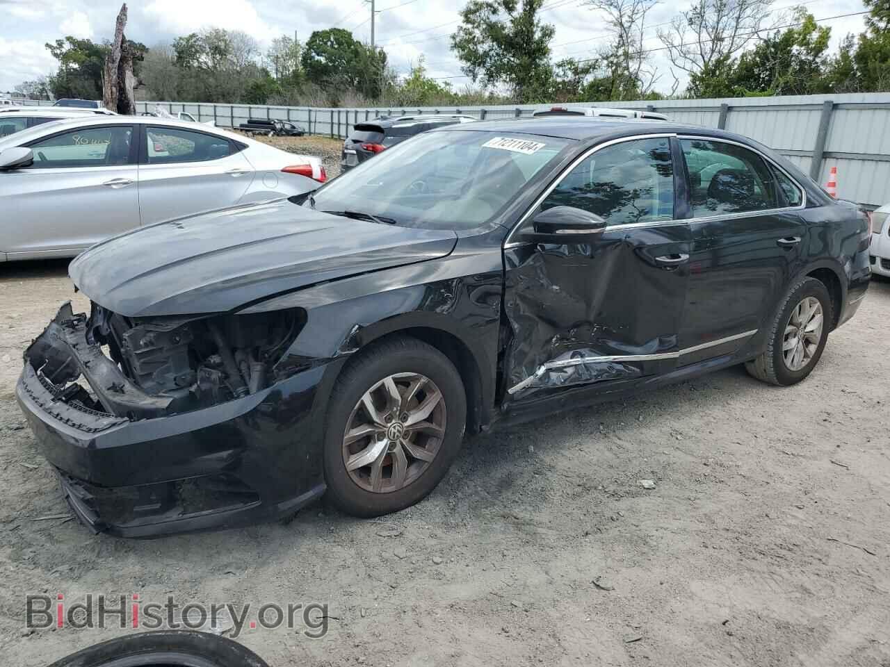Photo 1VWAT7A3XGC010165 - VOLKSWAGEN PASSAT 2016