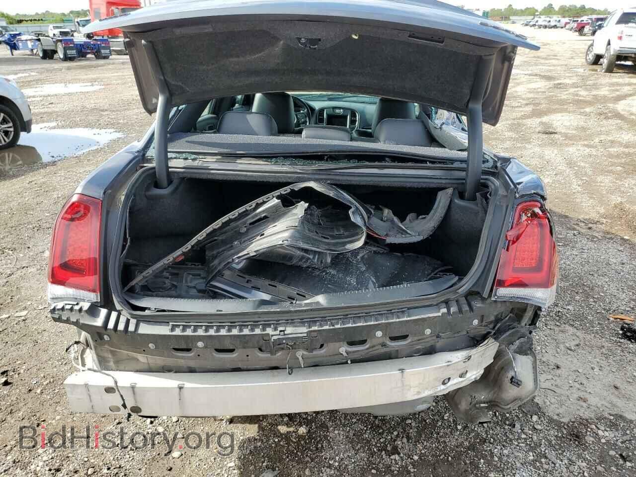 2019 CHRYSLER 300 - VIN: 2C3CCAGG8KH648637 - Photo 6