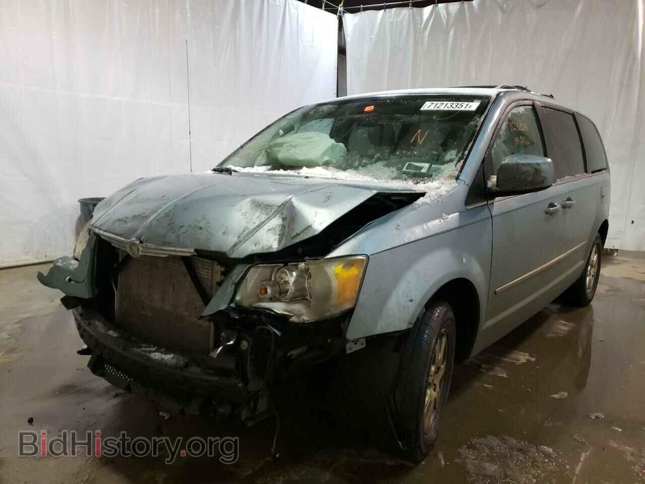 2009 CHRYSLER MINIVAN - VIN: 2A8HR54139R584947 - Photo 2
