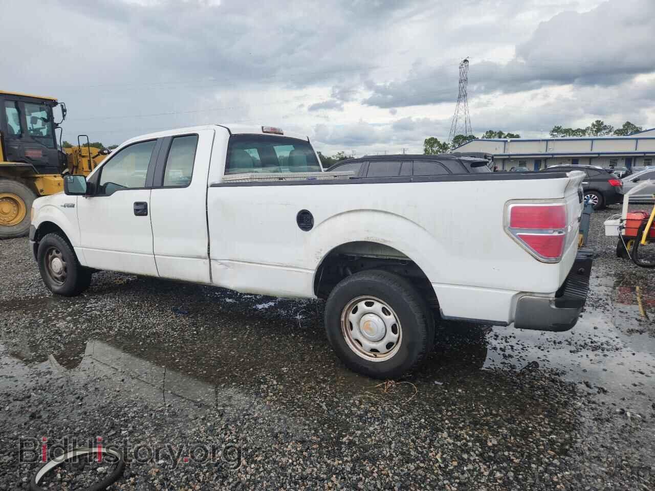 2013 Ford F150 (VIN 1FTVX1CF7DKD43311) — photo 2 of 12