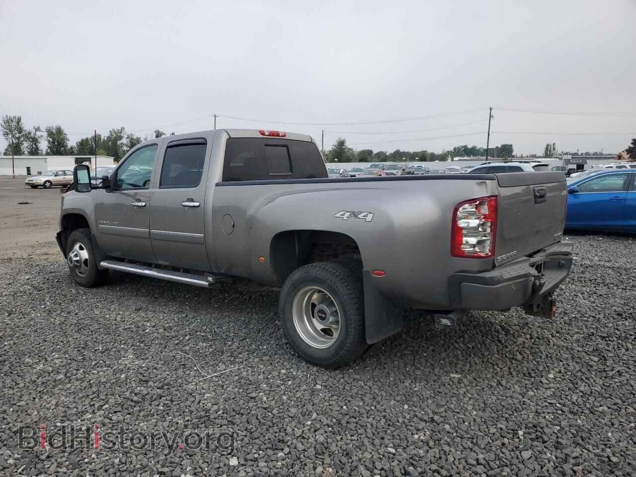 2014 GMC SIERRA - VIN: 1GT426C88EF121864 - Фото 2