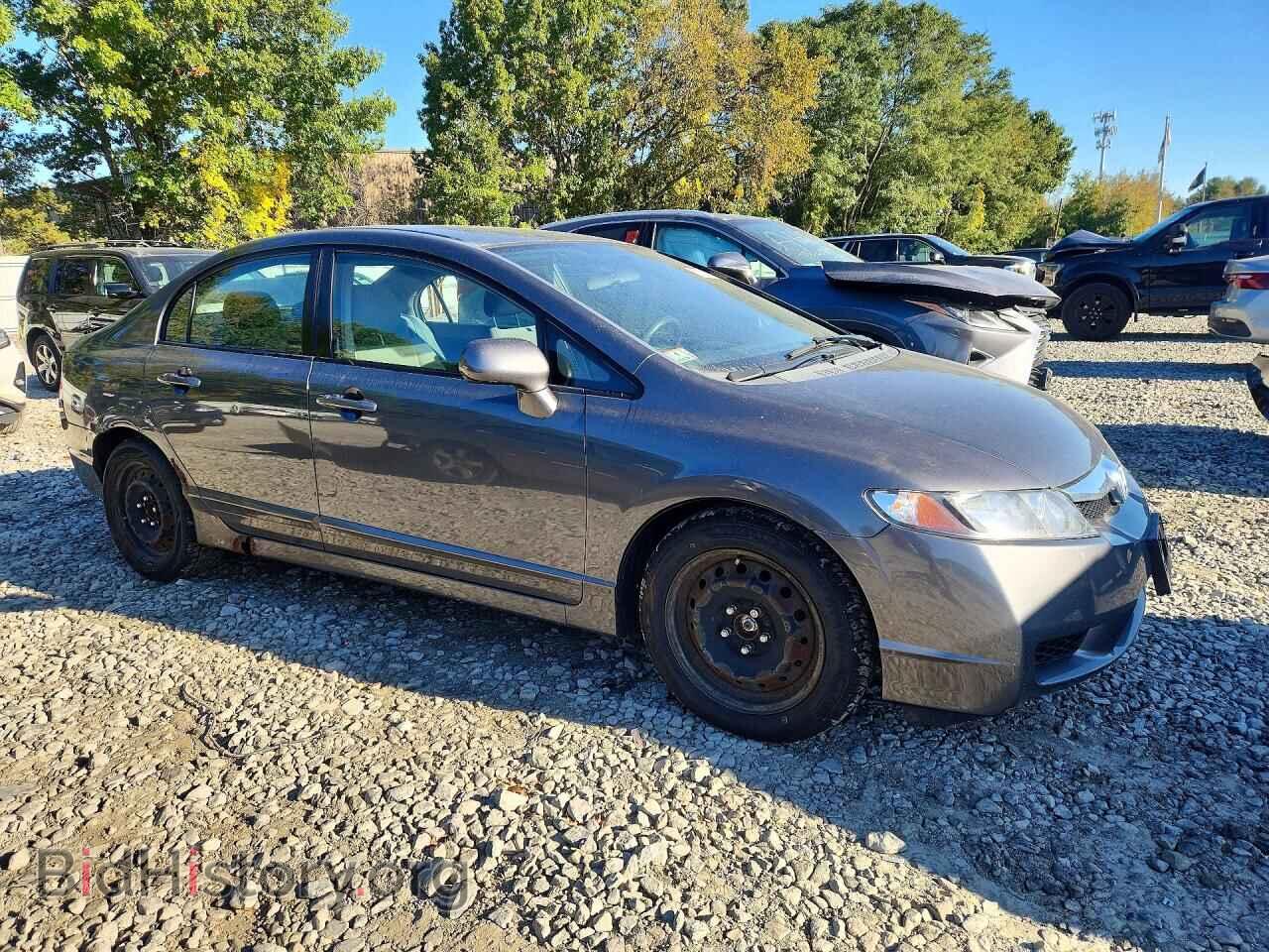 2011 HONDA CIVIC - VIN: 2HGFA1F52BH301224 - Фото 4