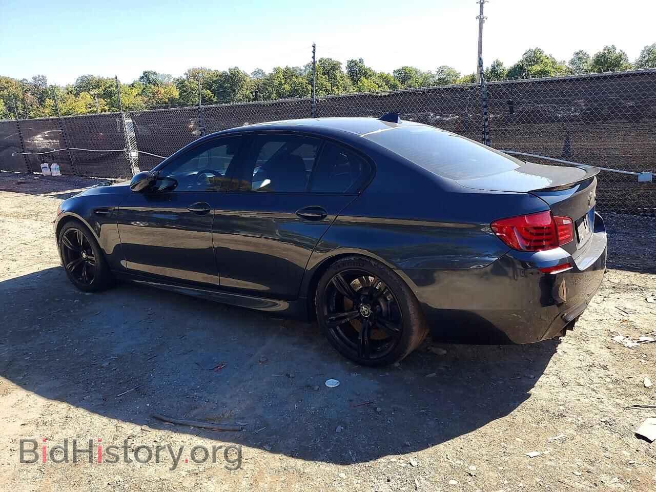 2013 BMW M5 - VIN: WBSFV9C51DC772527 - Photo 2