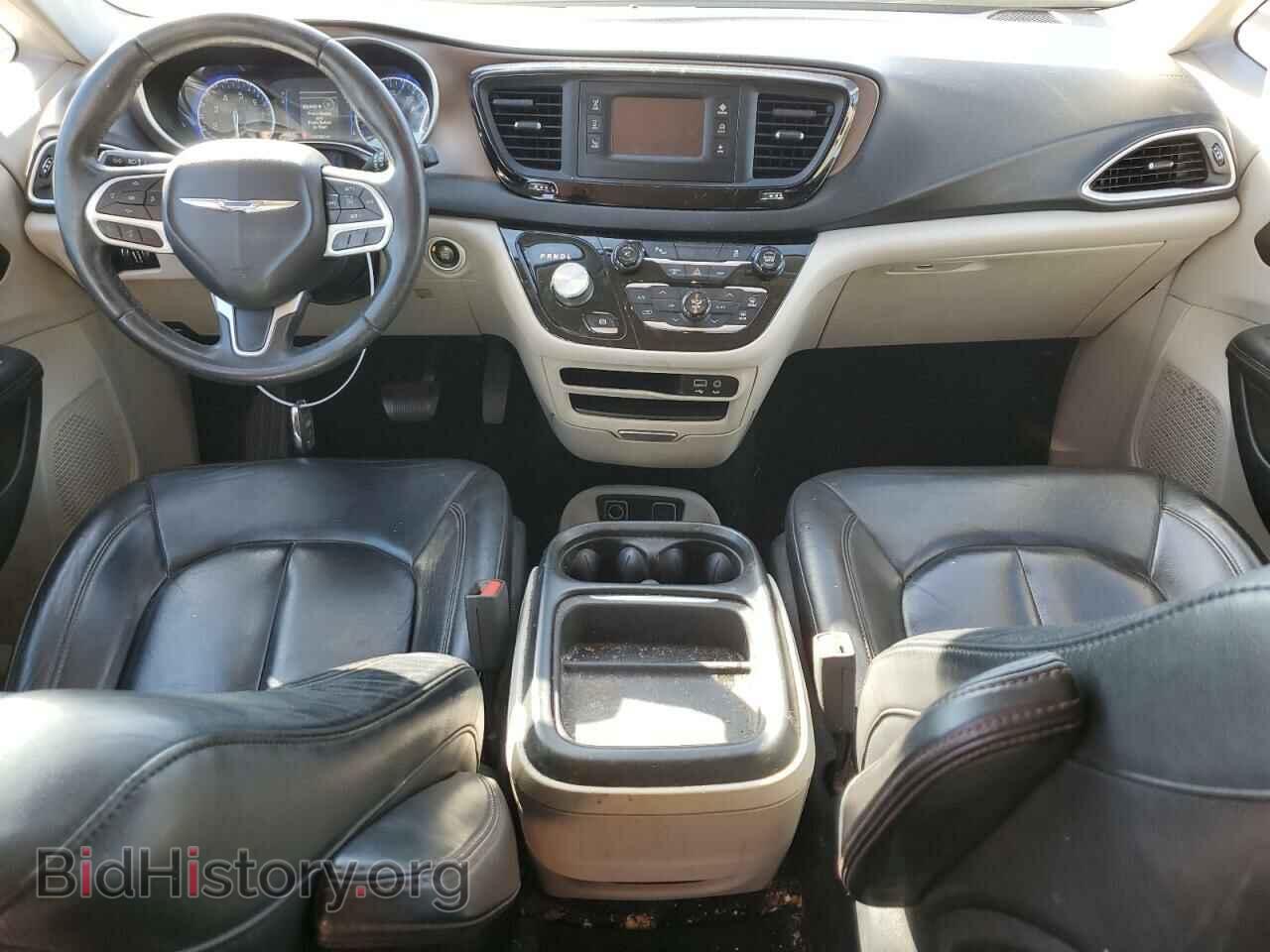 2017 CHRYSLER PACIFICA - VIN: 2C4RC1BG8HR642725 - Photo 8