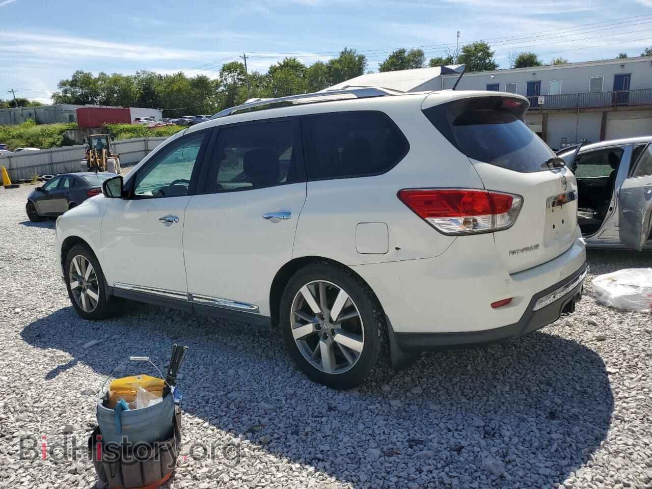 2014 NISSAN PATHFINDER - VIN: 5N1AR2MM1EC721741 - Фото 2
