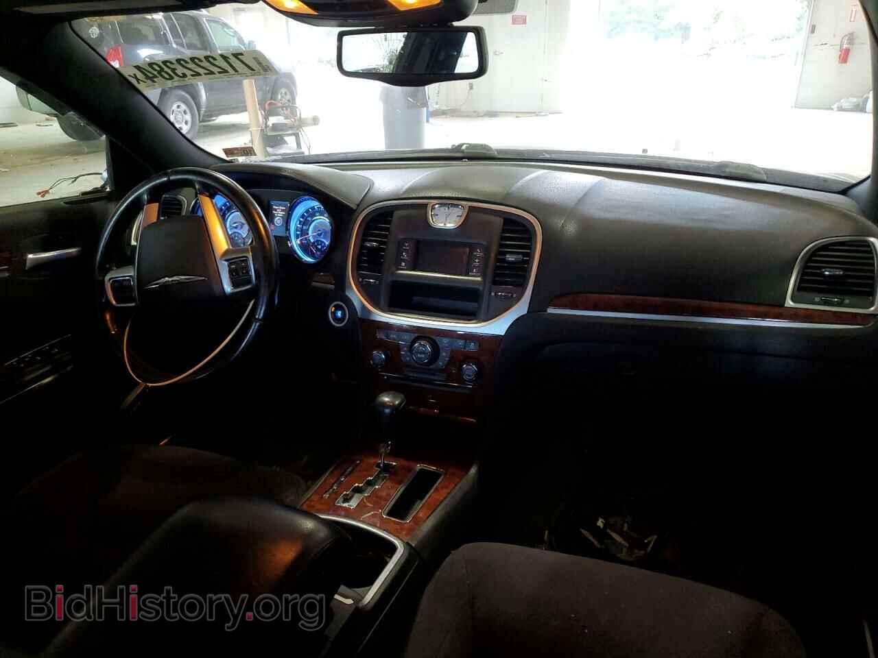 2012 CHRYSLER 300 - VIN: 2C3CCAAGXCH114243 - Фото 8
