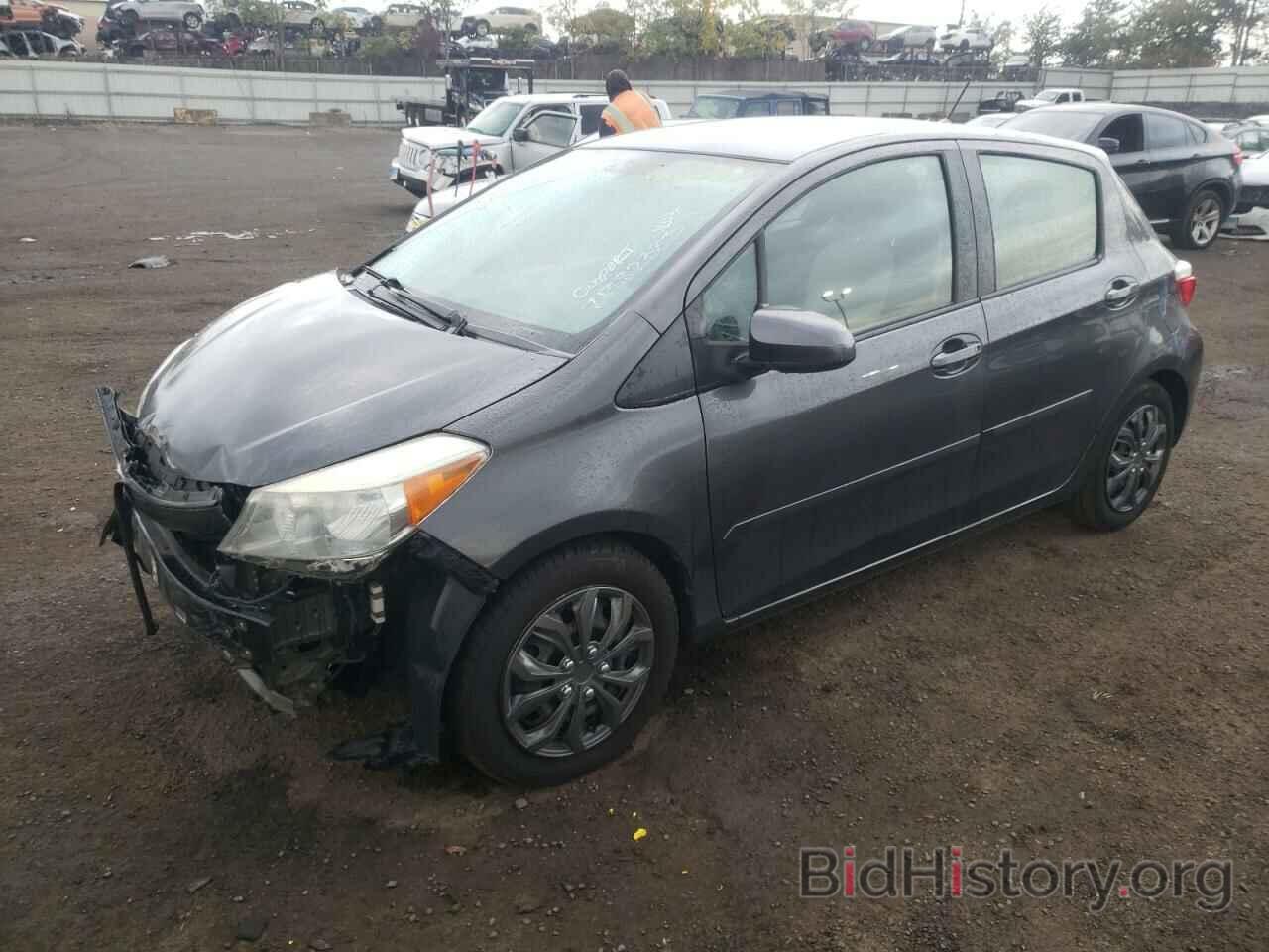 Фотография JTDKTUD37CD522388 - TOYOTA YARIS 2012