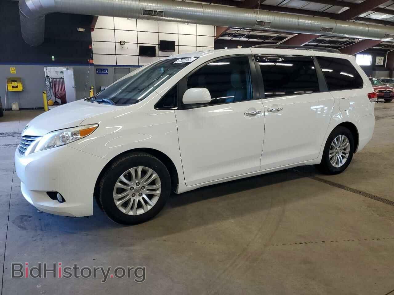 Photo 5TDYK3DC2DS377354 - TOYOTA SIENNA 2013
