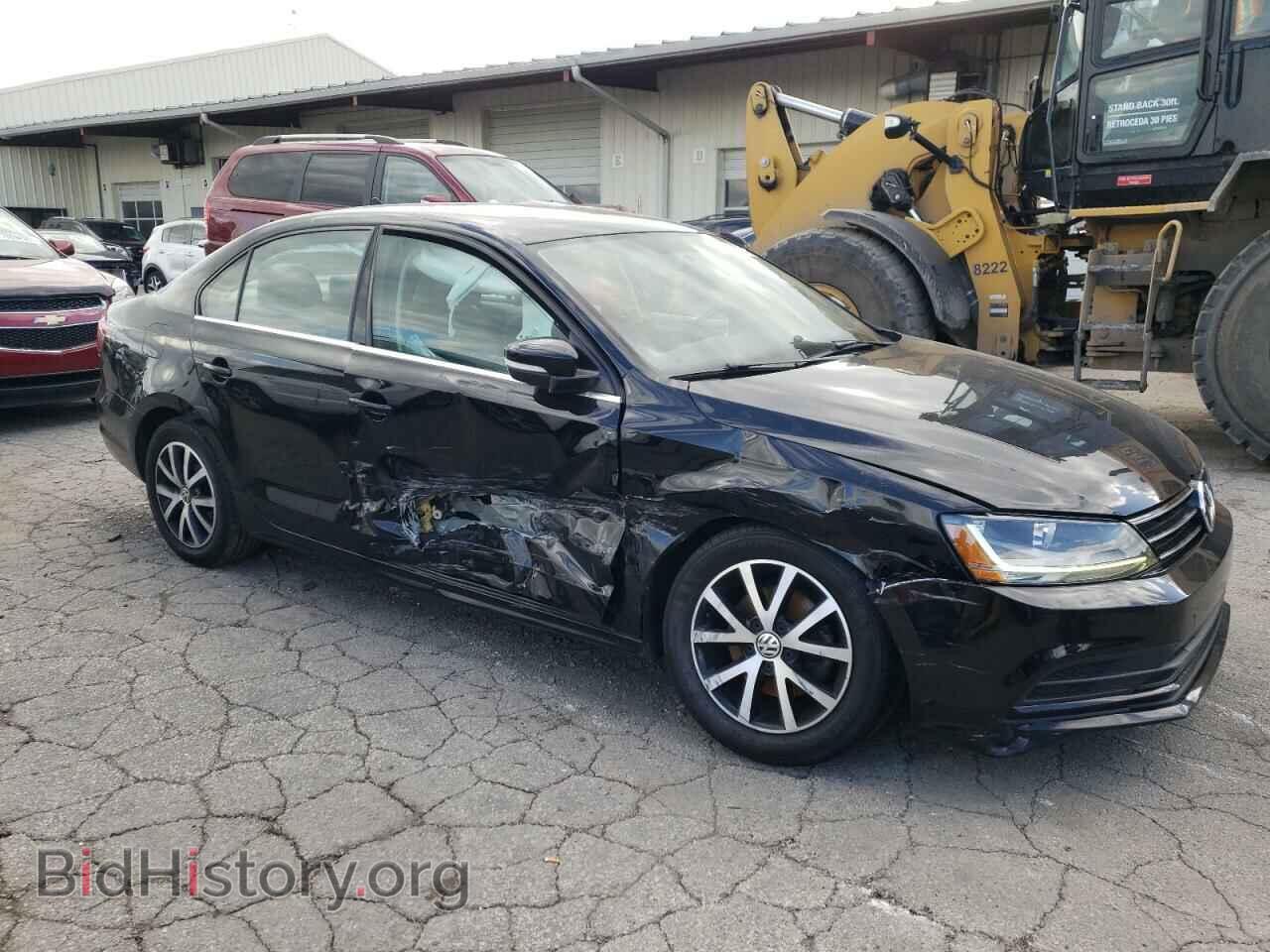 2017 VOLKSWAGEN JETTA - VIN: 3VWDB7AJ0HM265860 - Фото 4