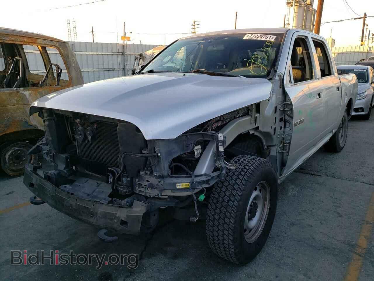 2010 DODGE RAM 1500 - VIN: 1D7RB1CP0AS105875 - Фото 2