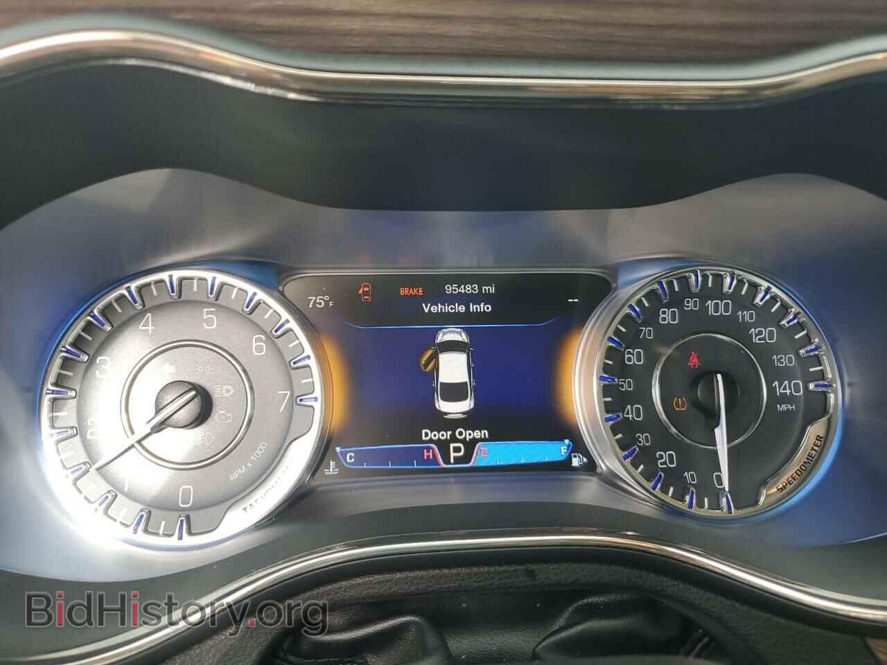 2015 CHRYSLER 200 - VIN: 1C3CCCCB7FN622002 - Фото 9