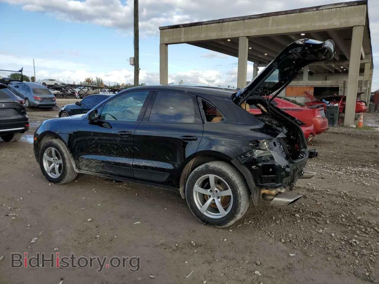 2017 PORSCHE MACAN - VIN: WP1AA2A58HLB04994 - Фото 2