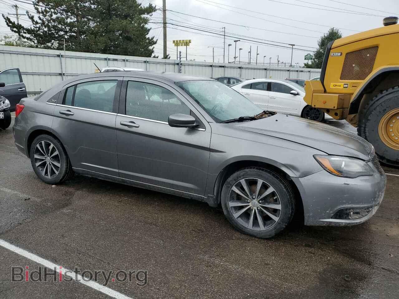 2013 CHRYSLER 200 - VIN: 1C3CCBBB2DN605441 - Фото 4