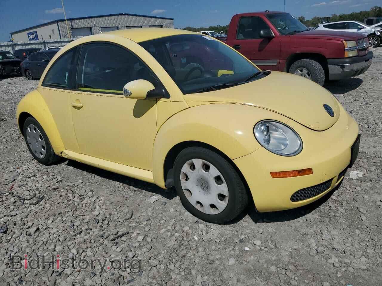 2010 VOLKSWAGEN BEETLE - VIN: 3VWPG3AG6AM009949 - Фото 4