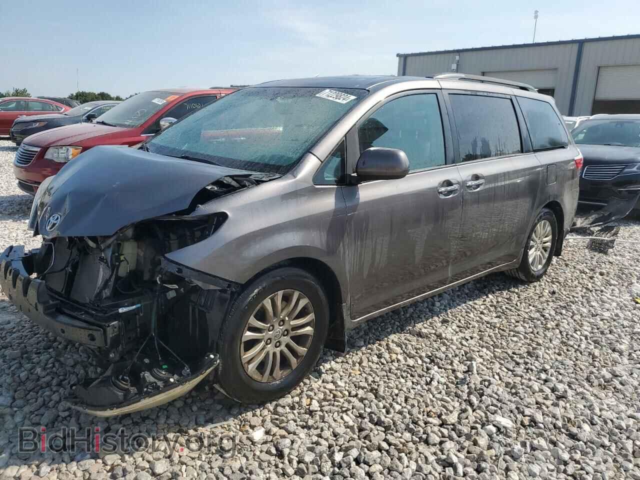 Photo 5TDYK3DC3FS612802 - TOYOTA All Models 2015